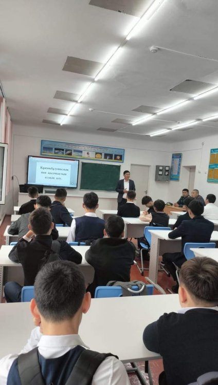 Шоқан Уəлиханов атындағы орта мектебінде қараша айының алғашқы аптасында ұлдар арасында "Құқық бұзушылықтың зардабы" тақырыбында ұлдар жиналысы өткізілді. Жиналыста ДҚТІЖО Ж Нурланов құқық бұзушылықтың зардабы жөнінде түсіндірме жұмыстарын жүргізді.